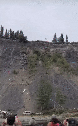 Acid GIFs, June 17 (25 gifs) Acid GIFs, June 17 (25 gifs)