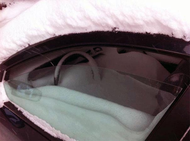 Bad Days Happen (23 pics)