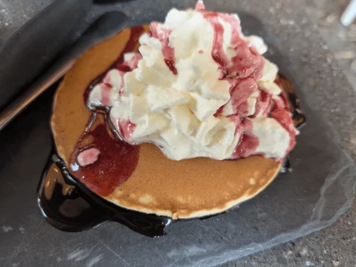 Crazy Food Serving (21 pics)