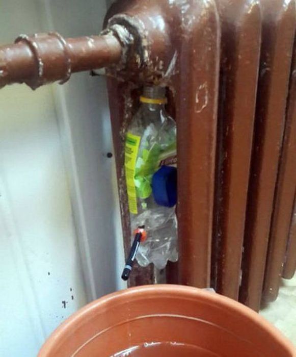 What Is Going On Here? (25 pics)