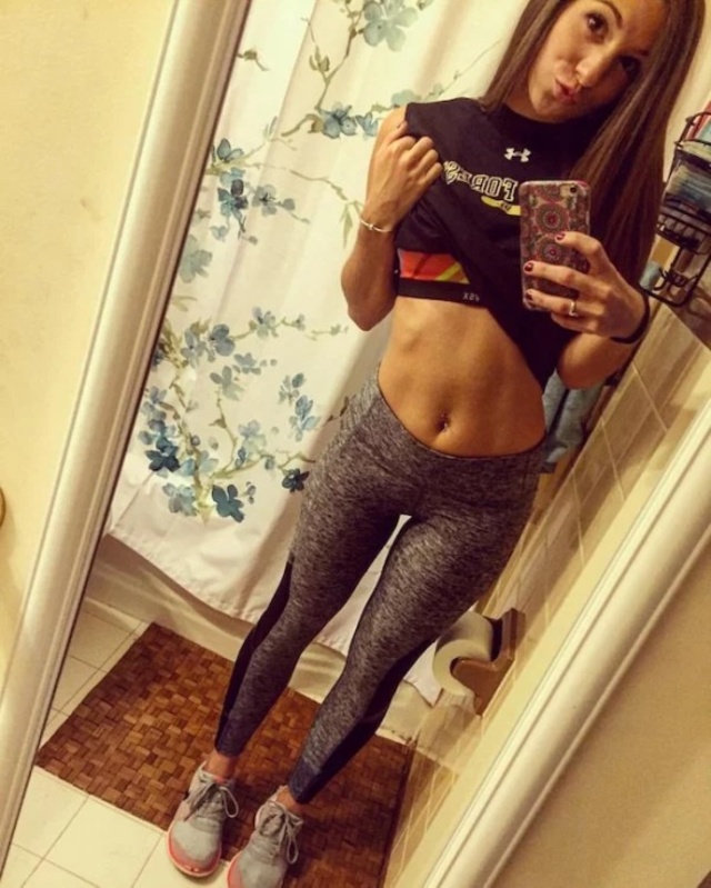 Slim Girls (21 pics)
