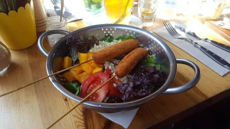 Strange Food Serving (25 pics) Strange Food Serving (25 pics)