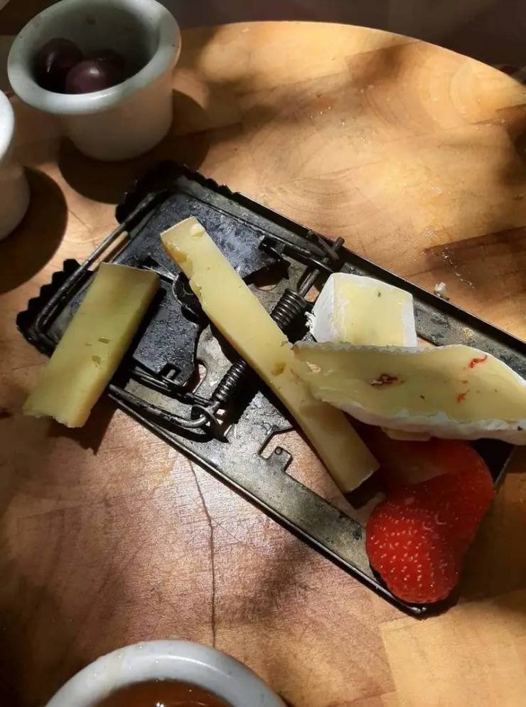Strange Food Serving (25 pics) Strange Food Serving (25 pics)