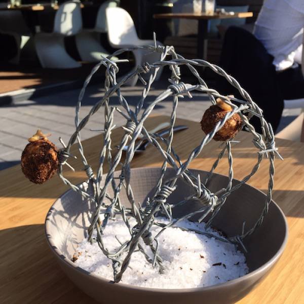 Strange Food Serving (25 pics)