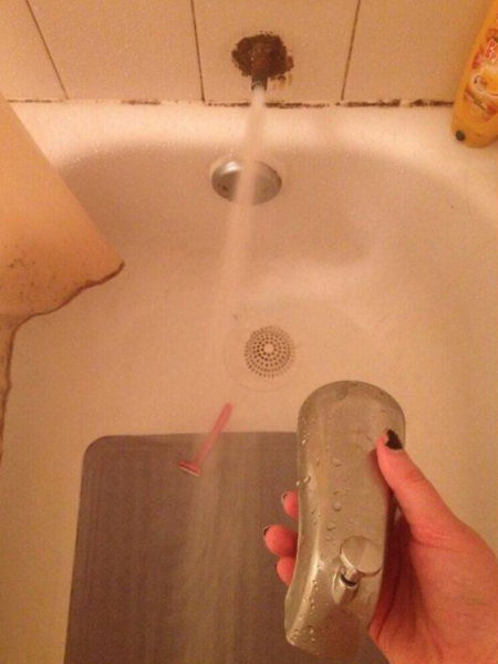 Bad Days Happen (23 pics)