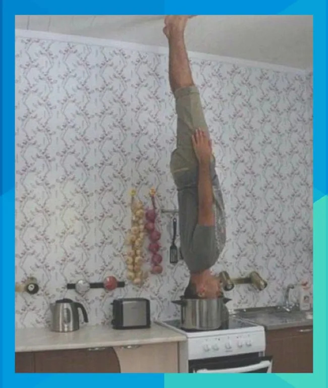 What Is Going On Here? (23 pics)