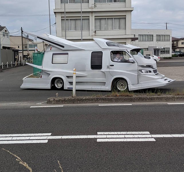 Crazy Cars (23 pics)