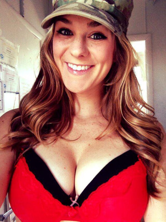 Beauty Girls (21 pics)
