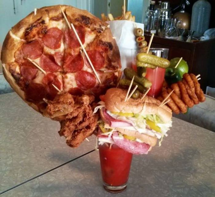 Crazy Food Serving (27 pics)