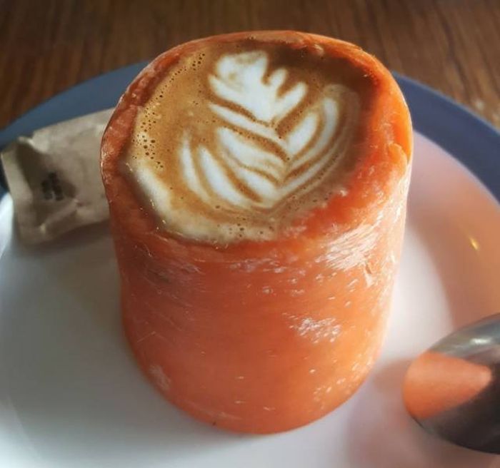 Crazy Food Serving (27 pics)