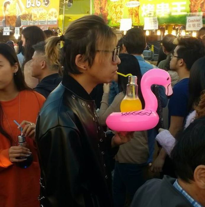 Crazy Food Serving (27 pics)