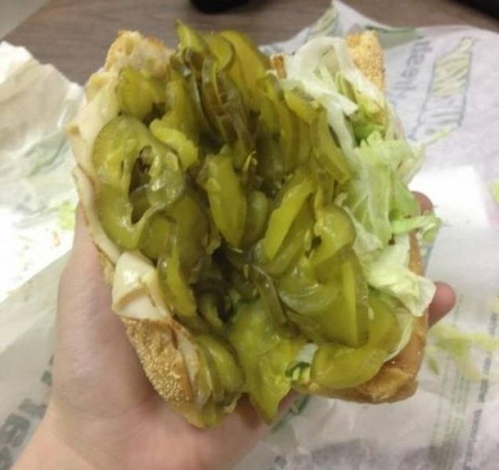 Crazy Food Serving (27 pics)