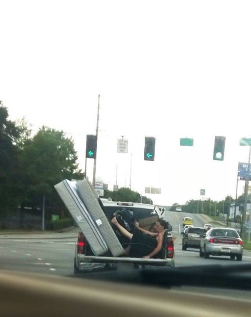 They Don't Care About Safety (25 pics)