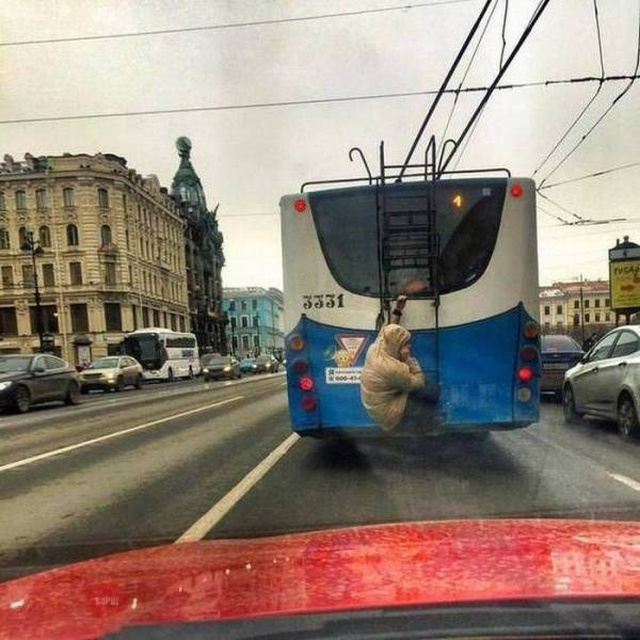 They Don't Care About Safety (25 pics)