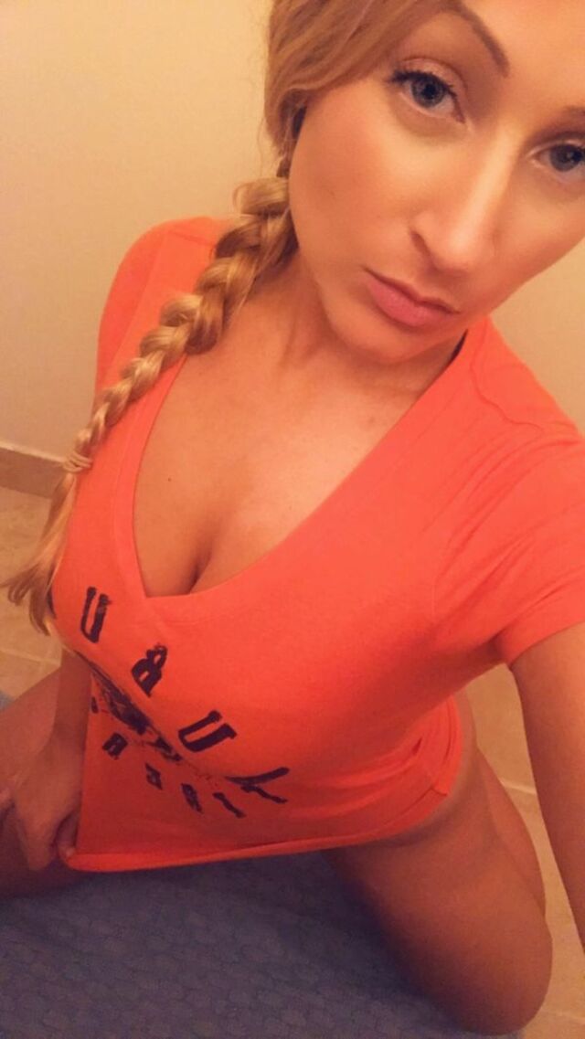 Cute Girls (21 pics)