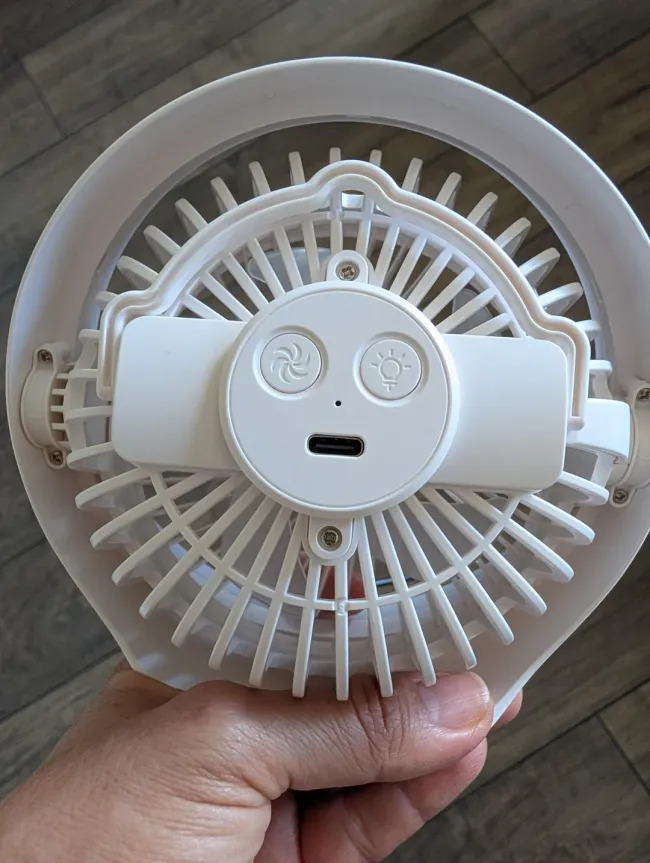 This Is Pareidolia (21 pics)