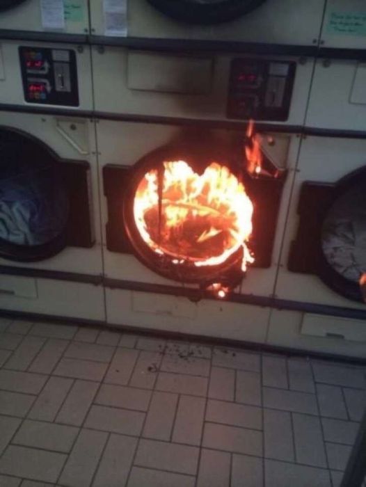 Unfortunate Situations (23 pics)