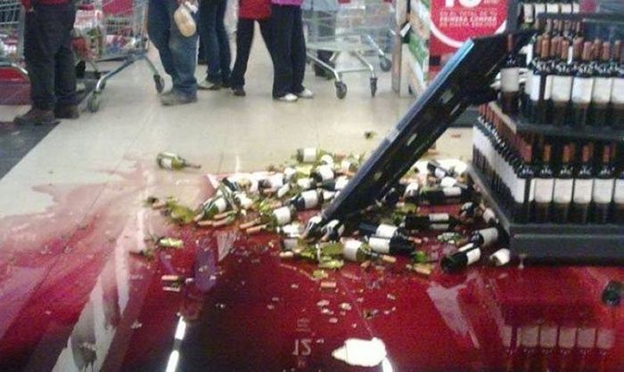 Unfortunate Situations (23 pics)