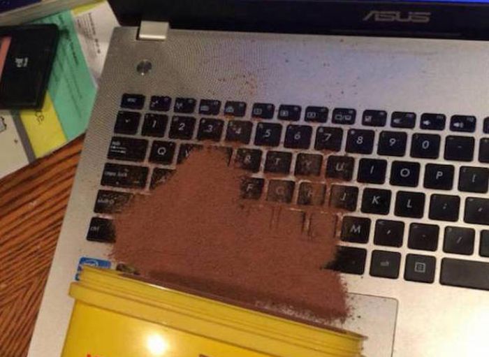 Bad Days Happen (25 pics) Bad Days Happen (25 pics)