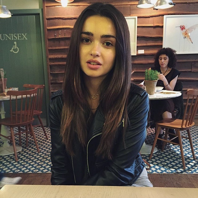 Beauty Girls (21 pics)