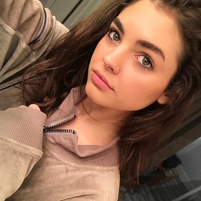 Beauty Girls (21 pics)