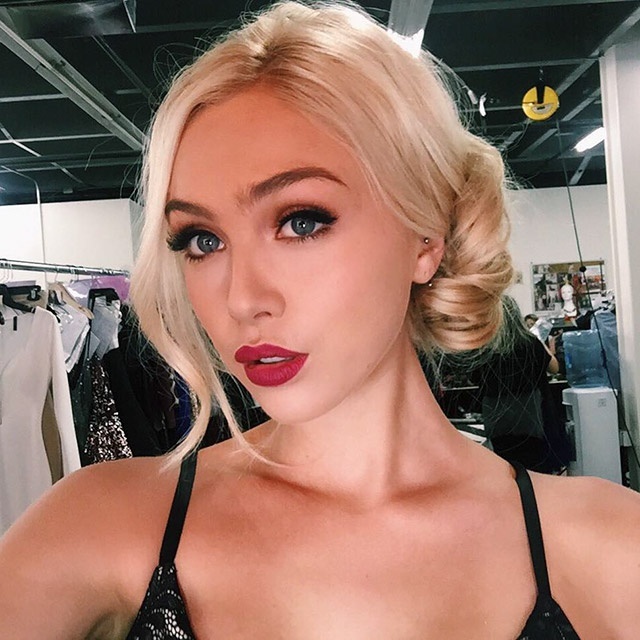 Beauty Girls (21 pics)