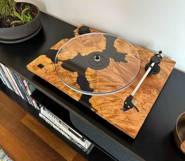 Amazing Woodworking (23 pics)
