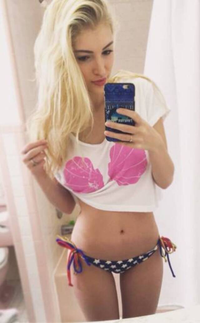 Beauty Girls (21 pics)