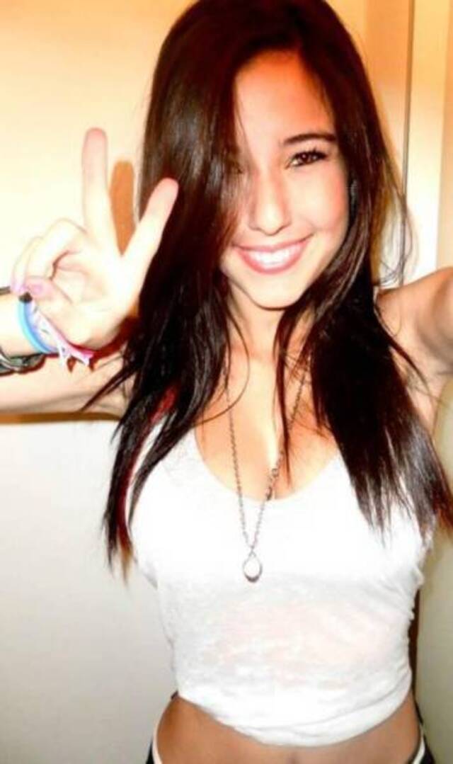 Beauty Girls (21 pics)
