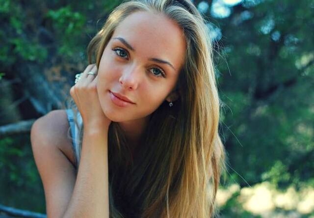 Cute Girls (21 pics) Cute Girls (21 pics)