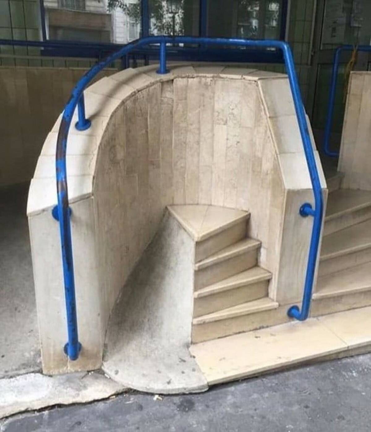 Daily Pictures. Part 1 (74 pics)
