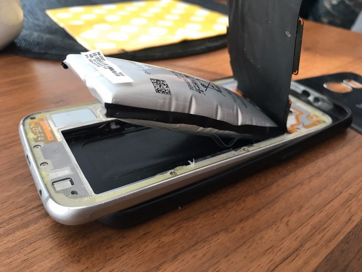 Bad Days Happen (31 pics)