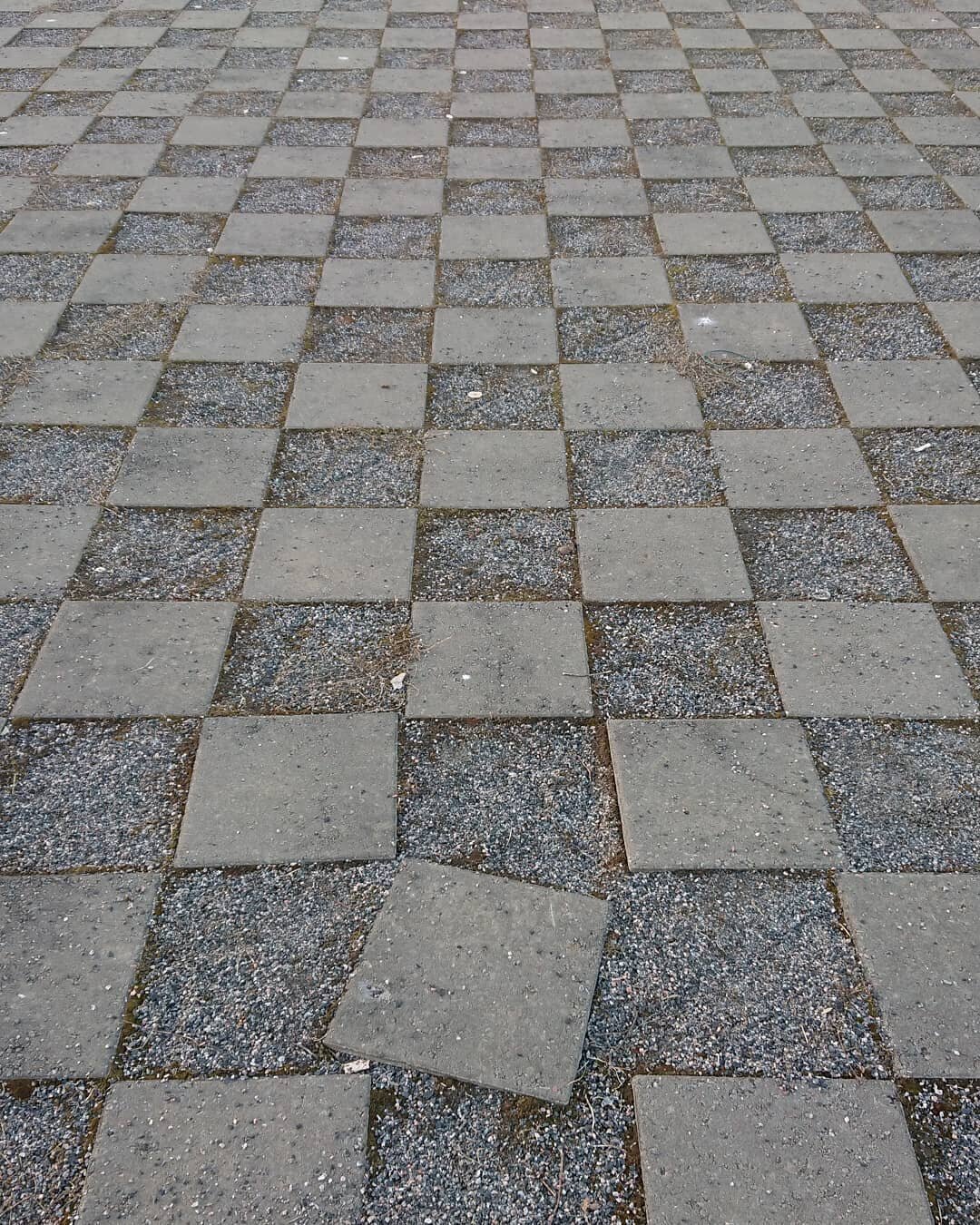Hell For Perfectionists (19 pics)