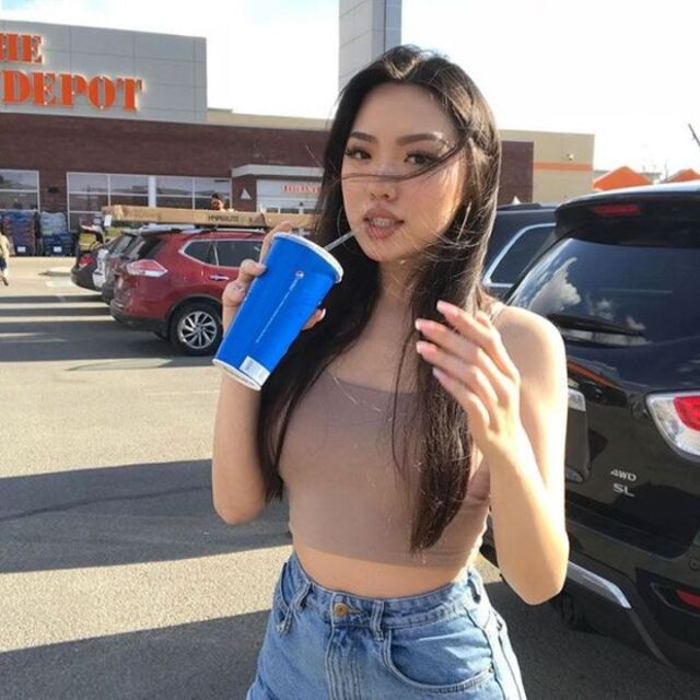 Cute Girls (21 pics)