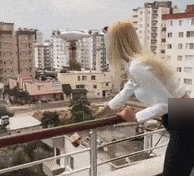 Acid GIFs, July 6 (29 gifs)