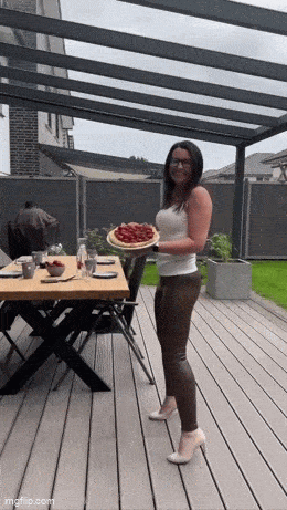 Acid GIFs, July 7 (29 gifs)