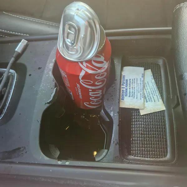 Bad Days Happen (23 pics)