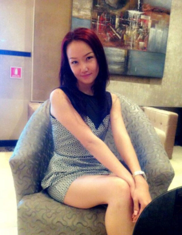 Asian Girls (21 pics)