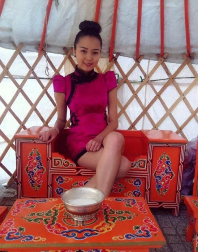 Asian Girls (21 pics)
