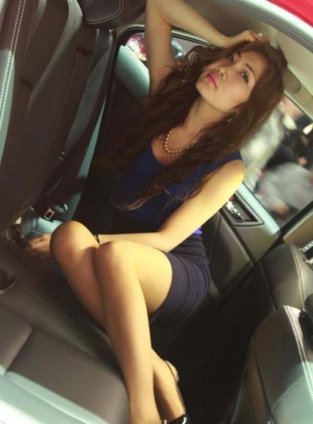 Asian Girls (21 pics)