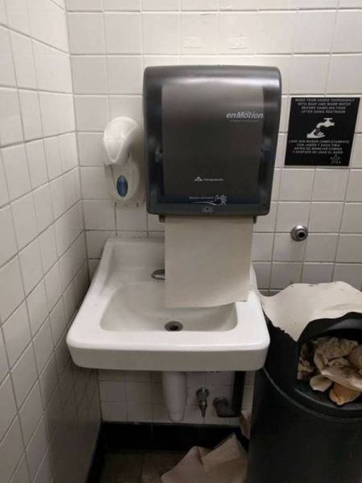 Failed Constructions (23 pics)