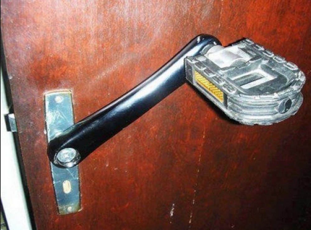 Redneck Inventions And Repairs (25 pics)