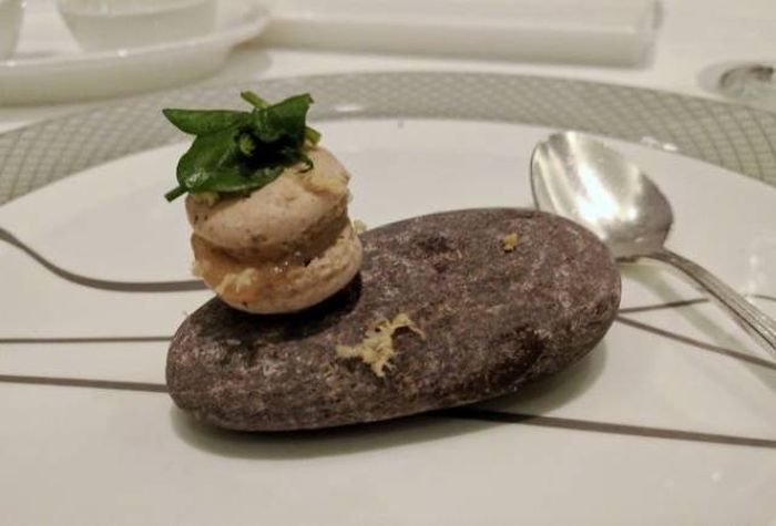 Crazy Food Serving (25 pics) Crazy Food Serving (25 pics)