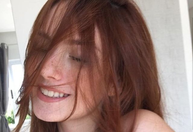 Redhead Girls (21 pics)