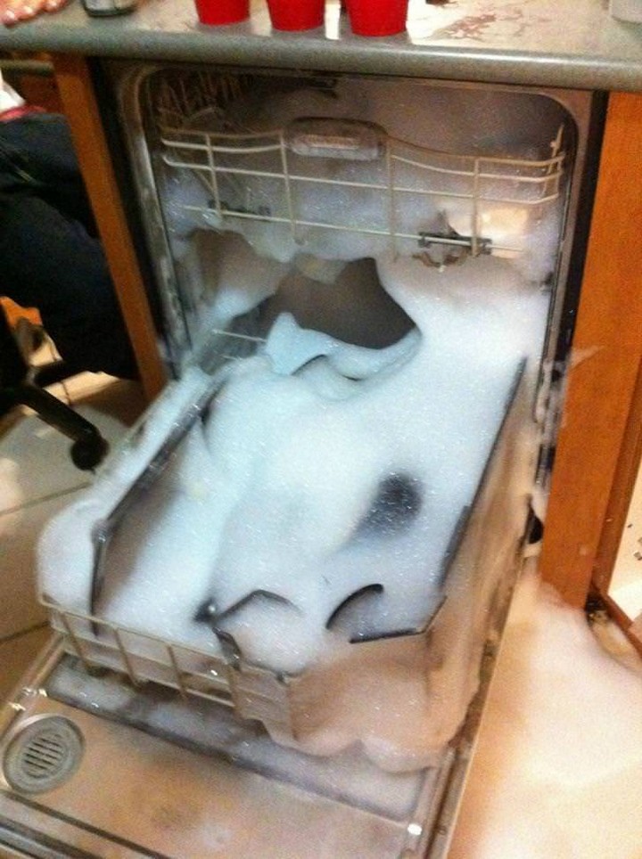 Bad Days Happen (23 pics)