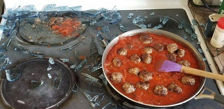 Bad Days Happen (23 pics)