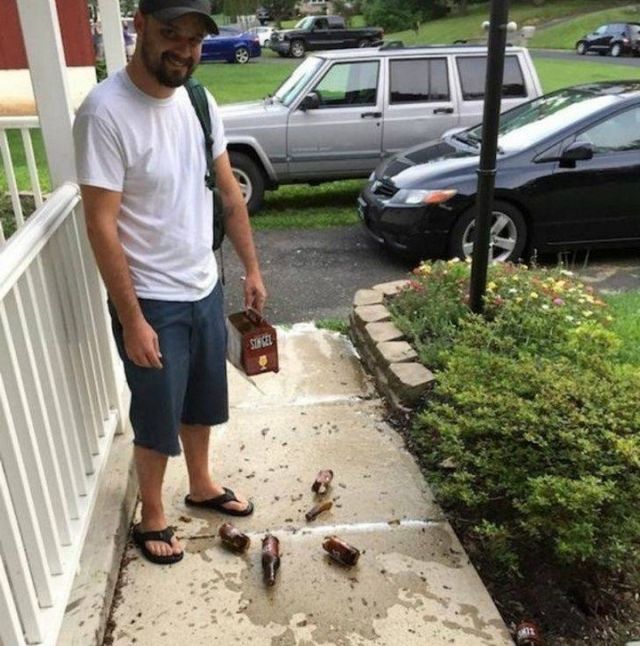 Bad Days Happen (23 pics)