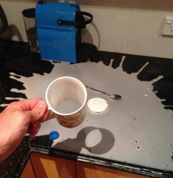 Bad Days Happen (23 pics)