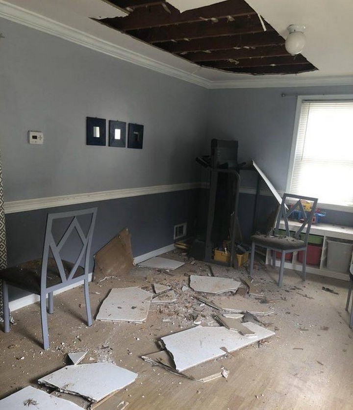 Bad Days Happen (23 pics)