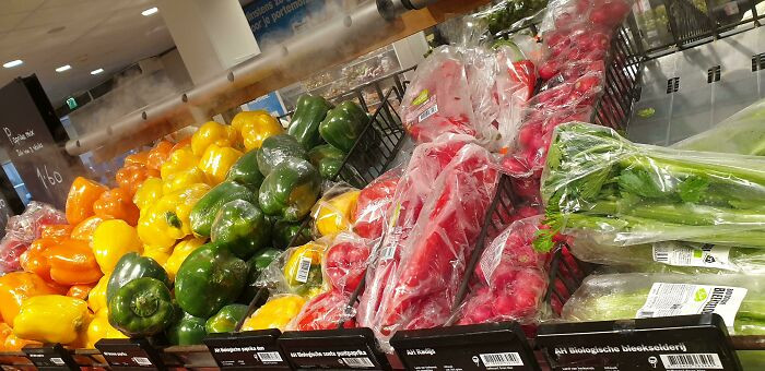 Excessive Packaging (25 pics) Excessive Packaging (25 pics)